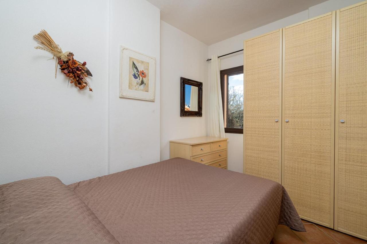 Porto San Paolo Apartments Esterno foto
