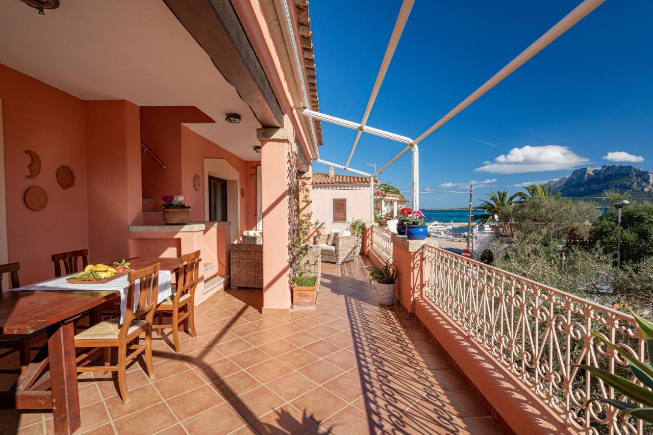 Porto San Paolo Apartments Esterno foto