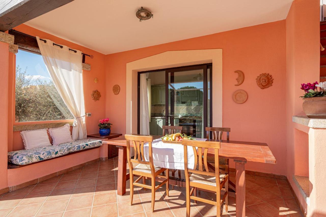 Porto San Paolo Apartments Esterno foto