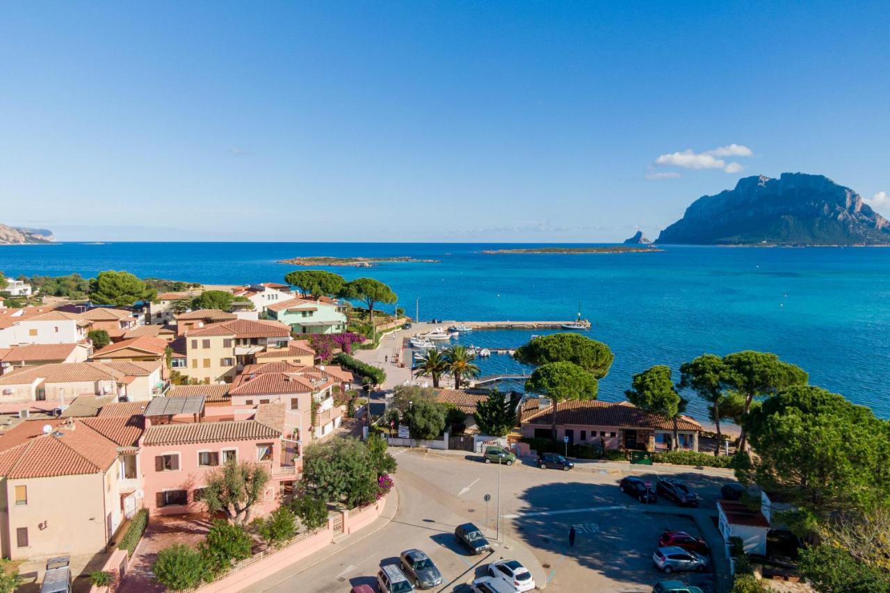 Porto San Paolo Apartments Esterno foto